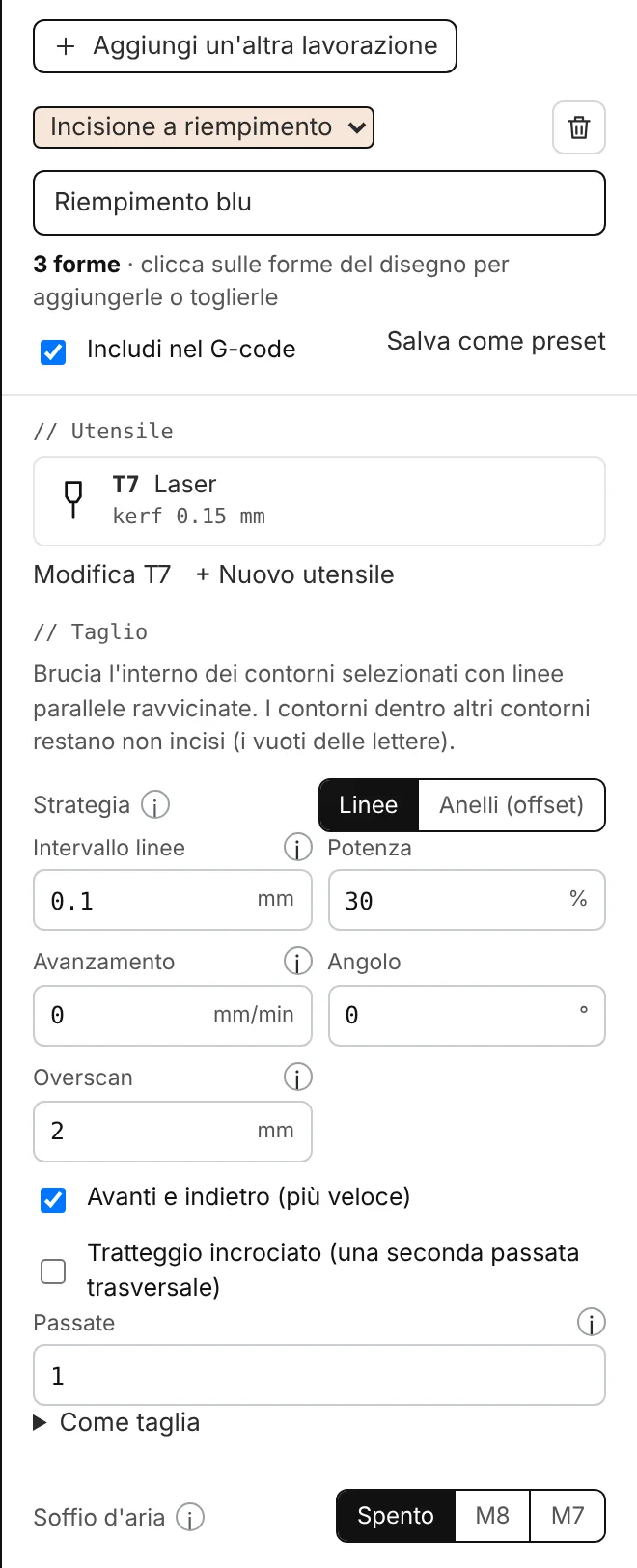Un layer di Incisione a riempimento: strategia (linee o anelli), intervallo linee, potenza, avanzamento, angolo, overscan, tratteggio incrociato, passate.