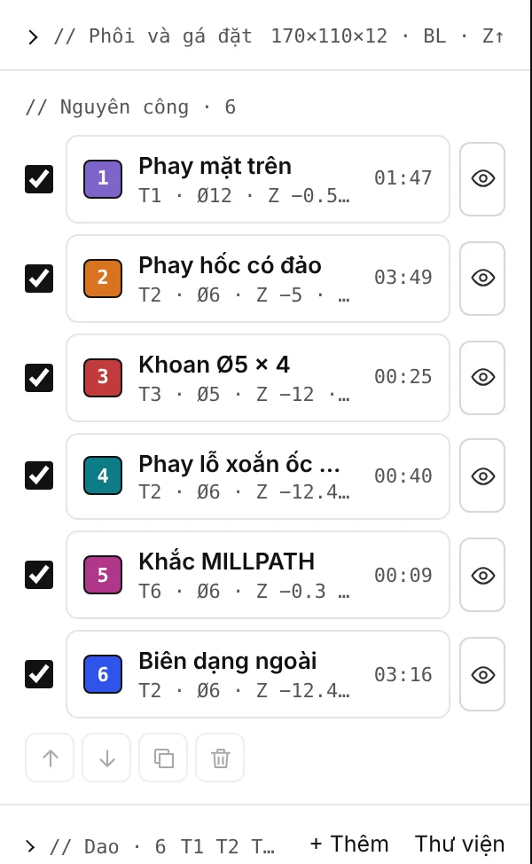 Bảng bên trái: phôi và gá đặt, danh sách nguyên công và các dao.